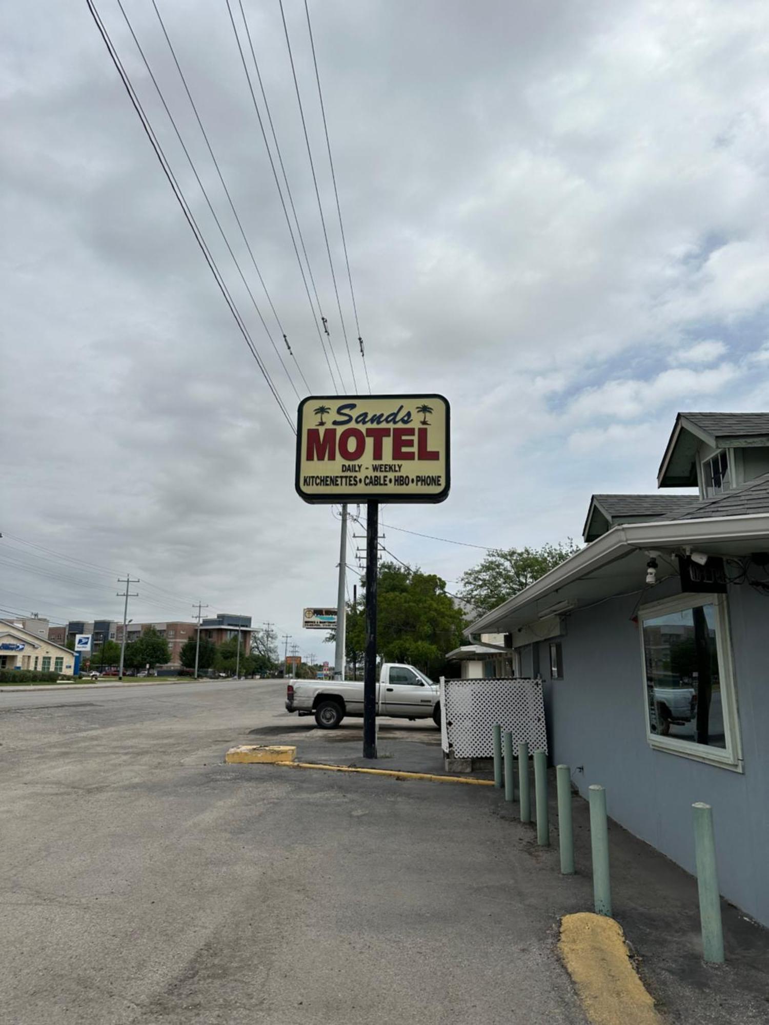 Sands Motel San Antonio Luaran gambar